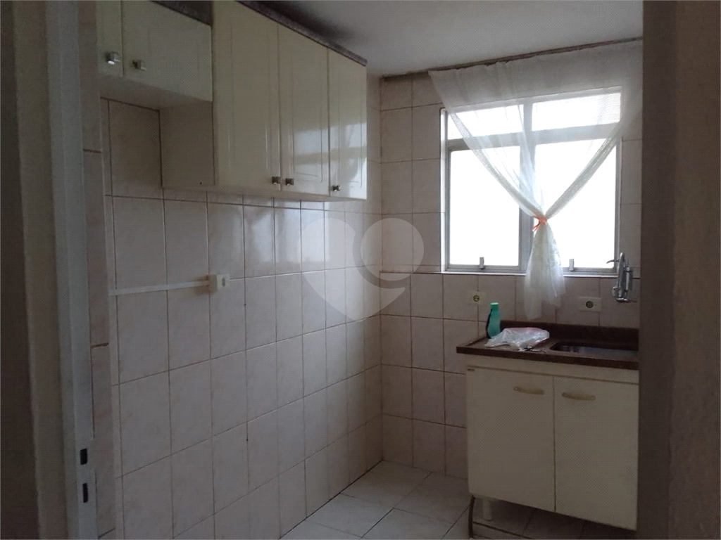 Apartamento com 2 quartos e 1 vaga próximo ao Horto Florestal
