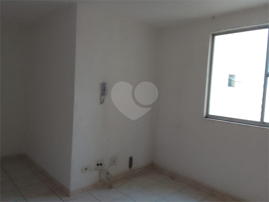 Apartamento com 2 quartos e 1 vaga próximo ao Horto Florestal