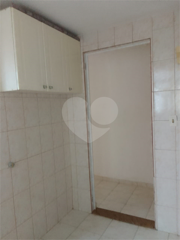 Apartamento com 2 quartos e 1 vaga próximo ao Horto Florestal