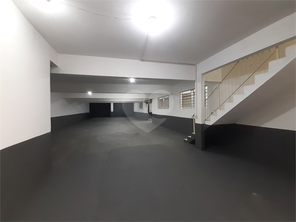 Aluga-se: Galpão 300m², 3 Salões e Portão de Carga, na Vila Constança - Jaçanã!