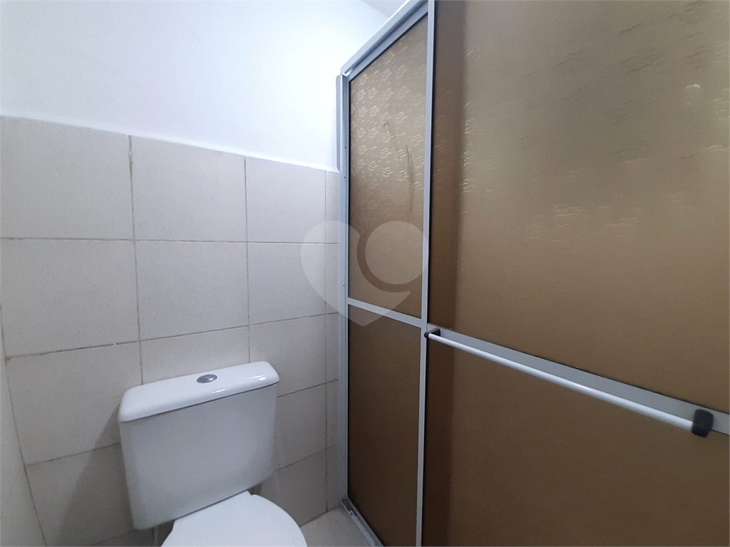 Aluga-se: Galpão 300m², 3 Salões e Portão de Carga, na Vila Constança - Jaçanã!
