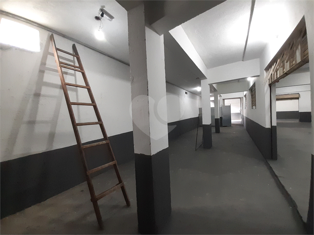 Aluga-se: Galpão 300m², 3 Salões e Portão de Carga, na Vila Constança - Jaçanã!