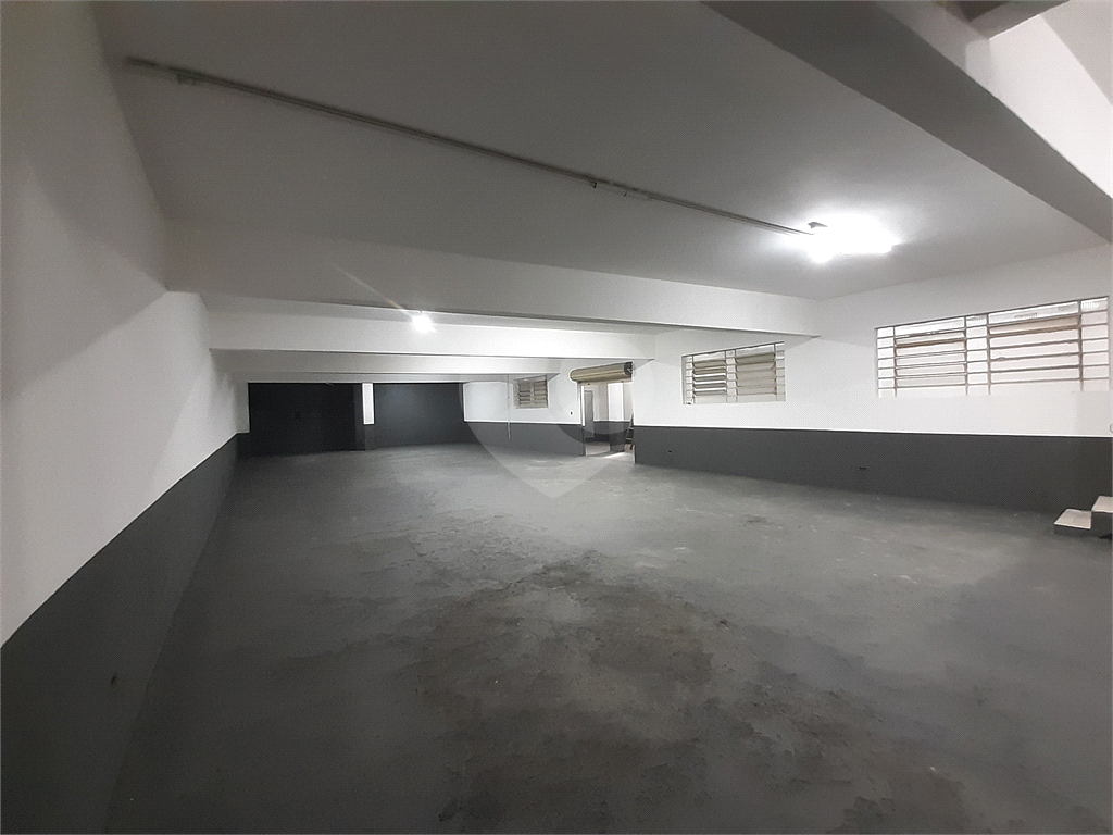 Aluga-se: Galpão 300m², 3 Salões e Portão de Carga, na Vila Constança - Jaçanã!