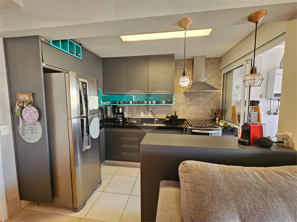 Apartamento andar alto com fino acabamento em Santana, sacada Gourmet 2 quartos 
