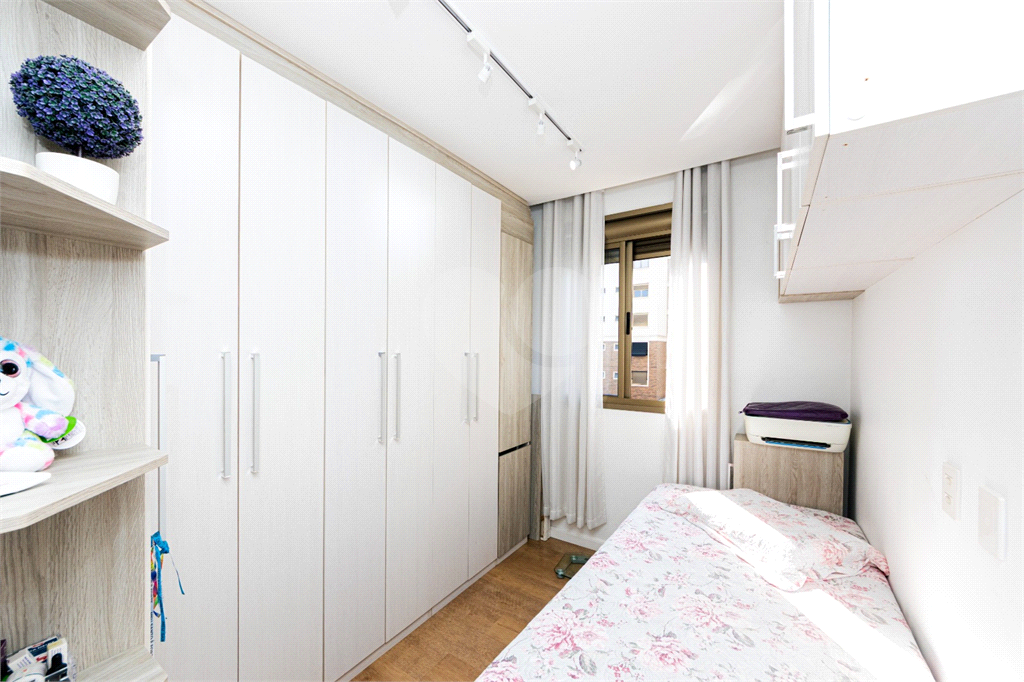Apartamento para venda com 2 quartos, sendo 1 suíte, 69m²
