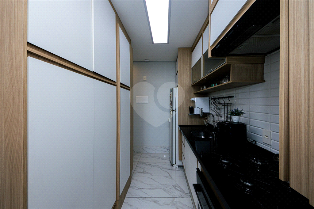 Apartamento para venda com 2 quartos, sendo 1 suíte, 69m²