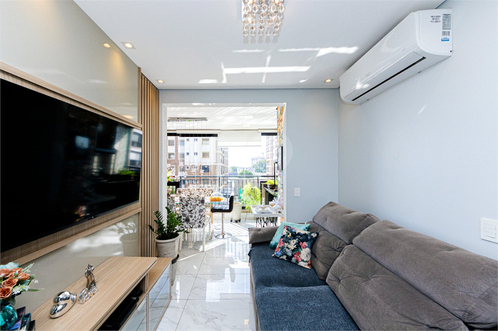 Apartamento para venda com 2 quartos, sendo 1 suíte, 69m²
