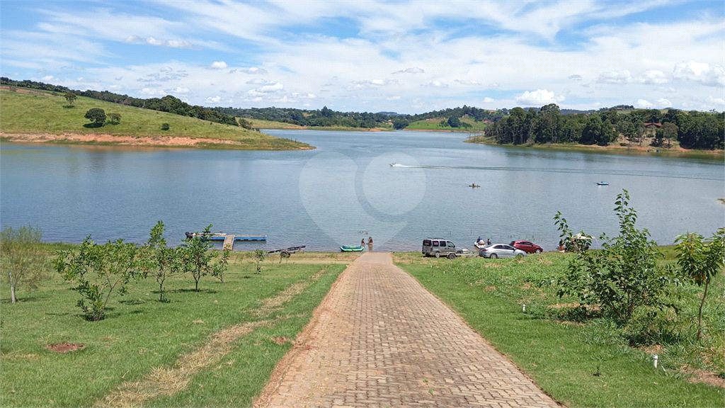 Casa de Condomínio à venda com 3 quartos, 1046m² - Foto 26