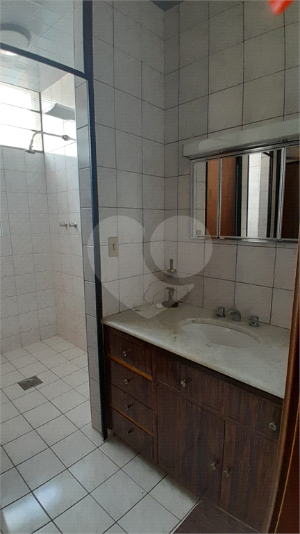Casa à venda e aluguel com 3 quartos, 341m² - Foto 51