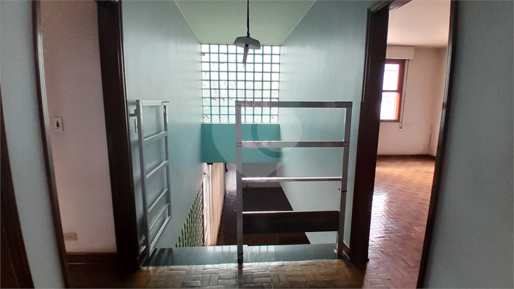 Casa à venda e aluguel com 3 quartos, 341m² - Foto 47