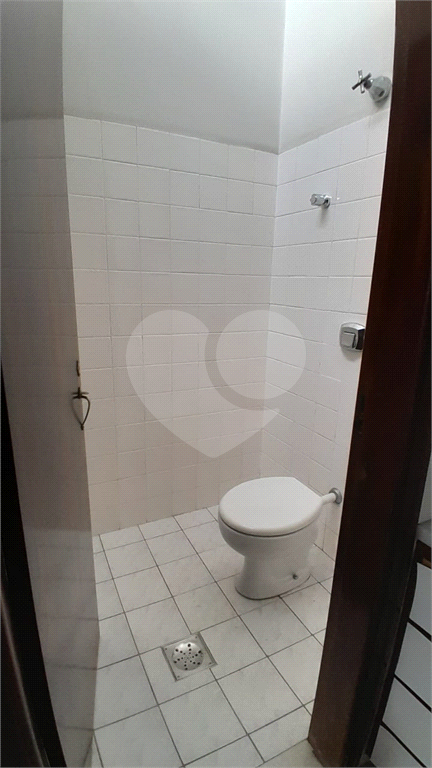 Casa à venda e aluguel com 3 quartos, 341m² - Foto 36
