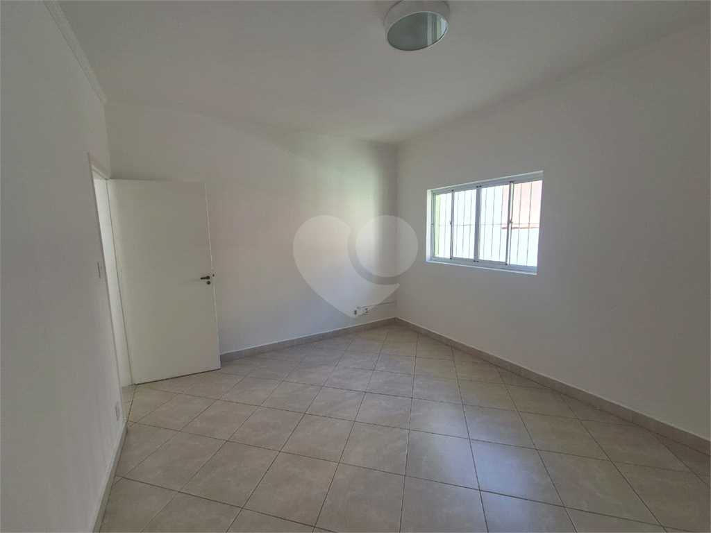 Ponto Comercial e Residencial – Localização Estratégica – 230m² -  De Frente aos Colégios Mazzarello e Salesiano – Santana Zona Norte