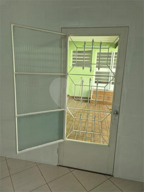 Ponto Comercial e Residencial – Localização Estratégica – 230m² -  De Frente aos Colégios Mazzarello e Salesiano – Santana Zona Norte