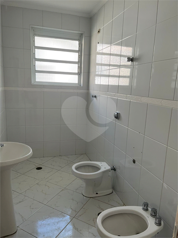 Ponto Comercial e Residencial – Localização Estratégica – De Frente aos Colégios Mazzarello e Salesiano – Santana Zona Norte