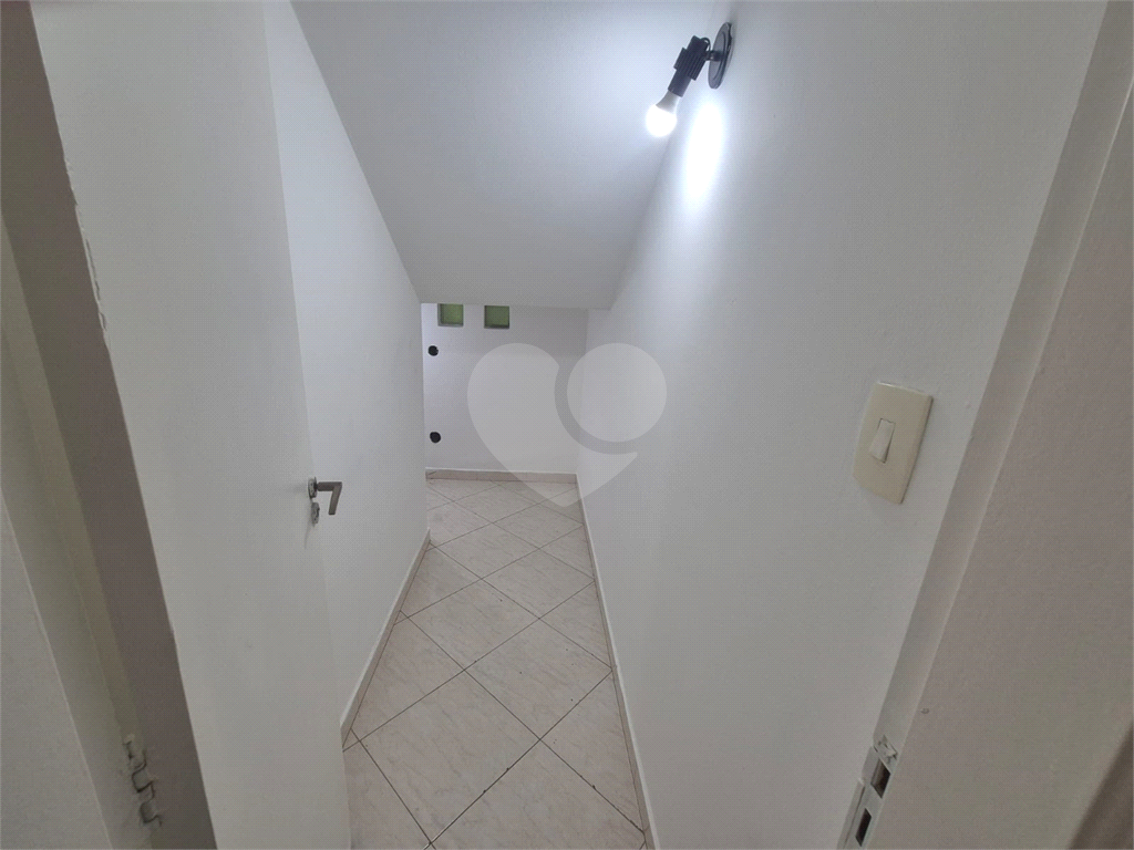 Ponto Comercial e Residencial – Localização Estratégica – 230m² -  De Frente aos Colégios Mazzarello e Salesiano – Santana Zona Norte