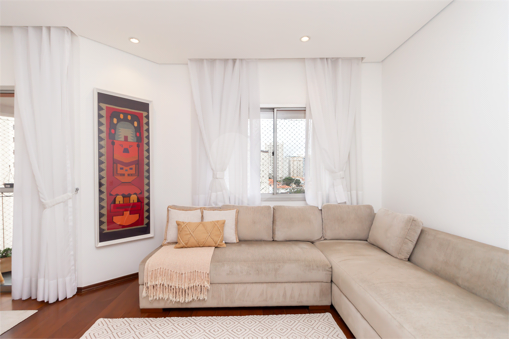 Apartamento - Chácara Inglesa - 3 Dormitórios - 1 Banheiro - 1 Vaga