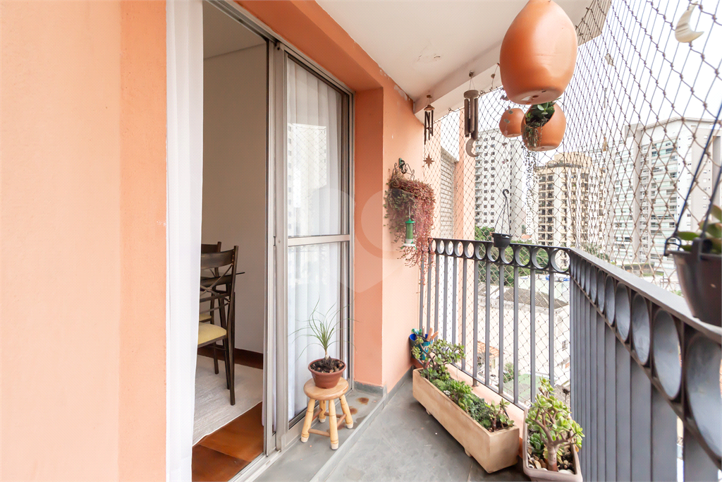 Apartamento - Chácara Inglesa - 3 Dormitórios - 1 Banheiro - 1 Vaga
