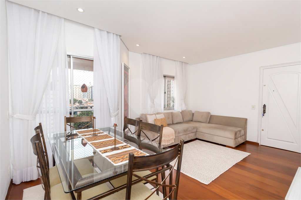 Apartamento - Chácara Inglesa - 3 Dormitórios - 1 Banheiro - 1 Vaga