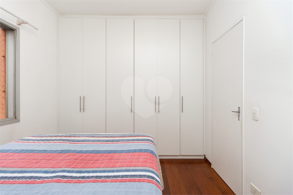 Apartamento - Chácara Inglesa - 3 Dormitórios - 1 Banheiro - 1 Vaga
