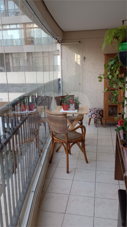 APARTAMENTO 3 DORMITÓRIOS Á VENDA VILA MARIANA VENDER