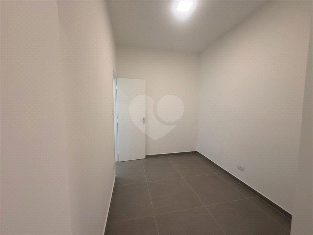 APARTAMENTO em BARRA FUNDA