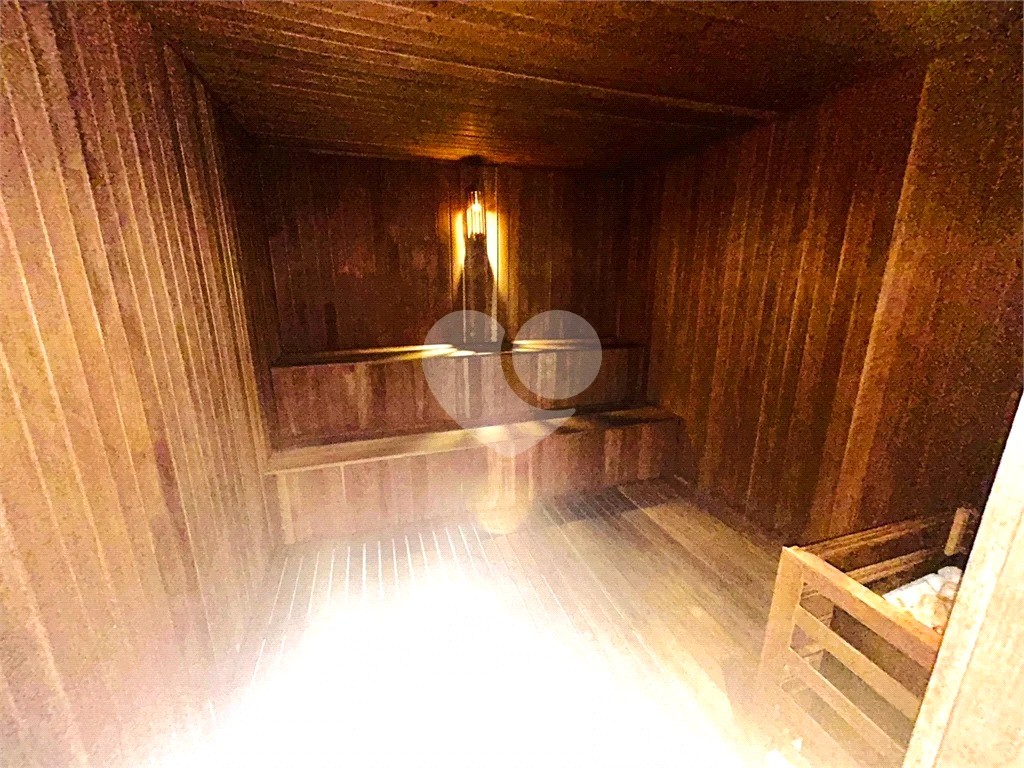 APARTAMENTO À VENDA NA MOÓCA 