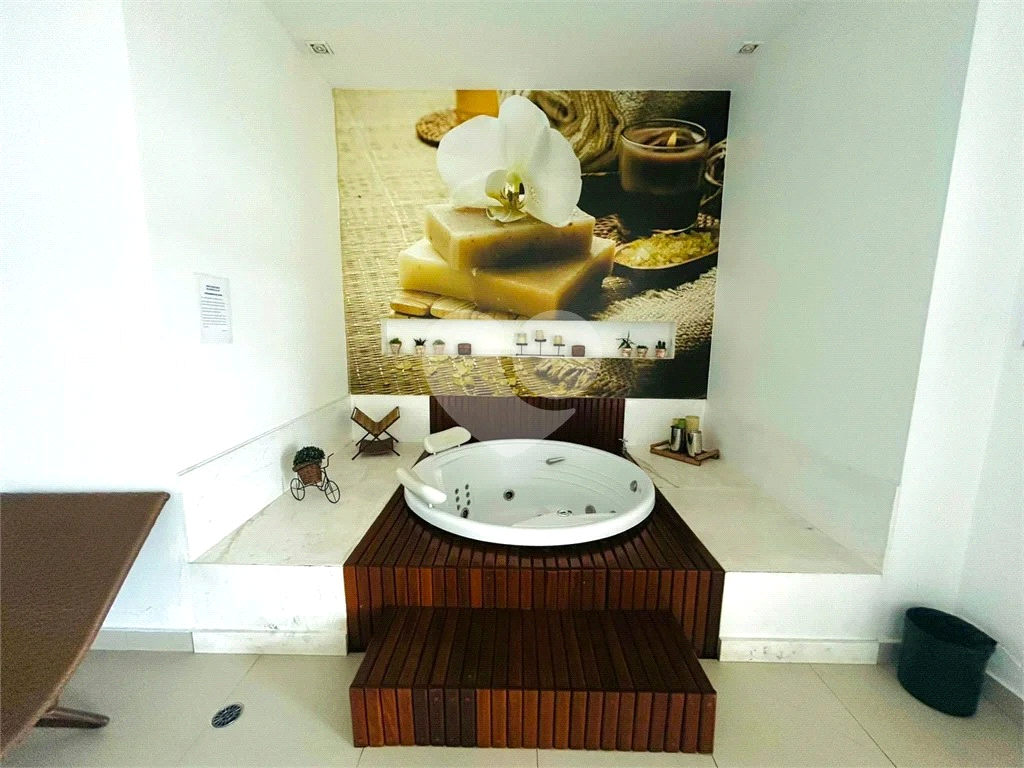 APARTAMENTO À VENDA NA MOÓCA 