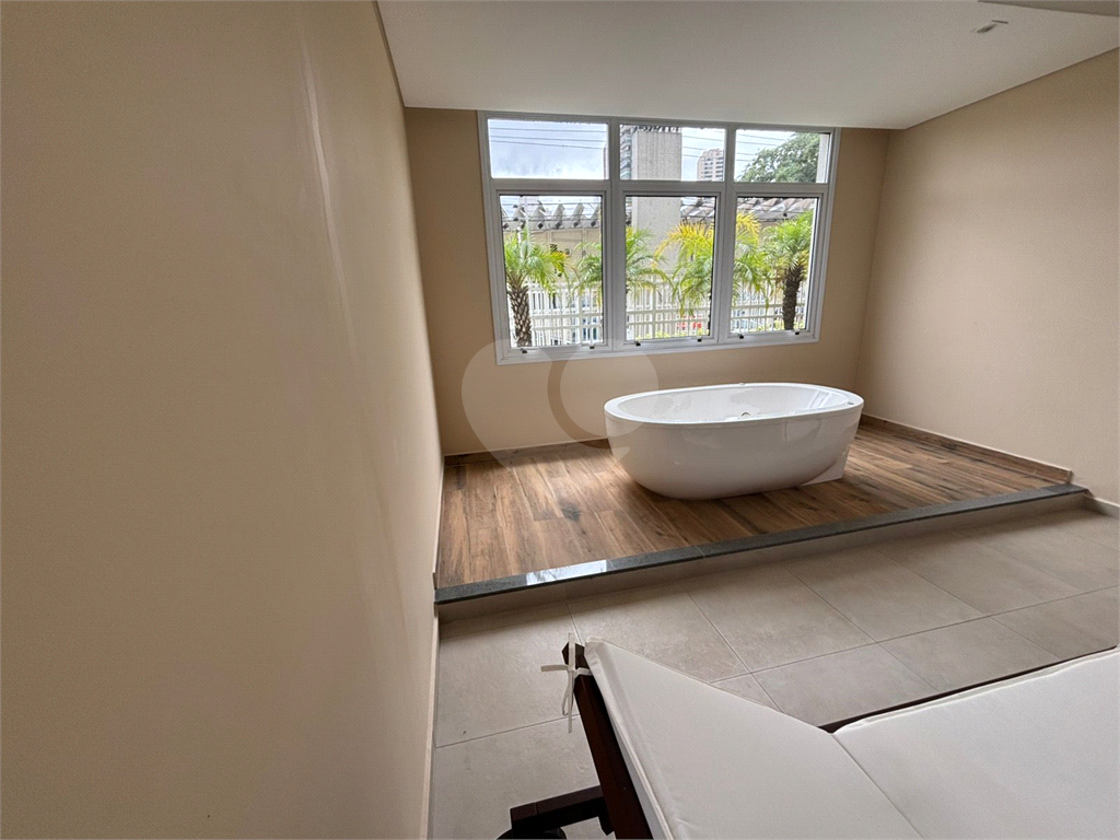 APARTAMENTO em VILA FORMOSA