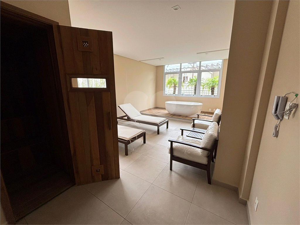 APARTAMENTO em VILA FORMOSA