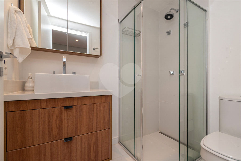 APARTAMENTO PORTEIRA FECHADA EM CONDOMÍNIO CLUBE ESPETACULAR COM 197 M² 3 SUÍTES 3 VAGAS NO BROOKLIN