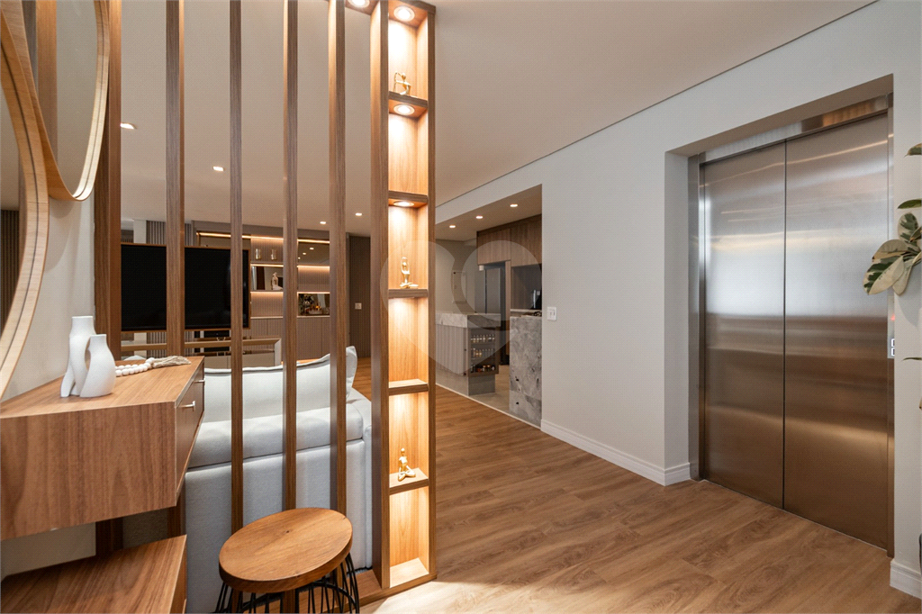 APARTAMENTO PORTEIRA FECHADA EM CONDOMÍNIO CLUBE ESPETACULAR COM 197 M² 3 SUÍTES 3 VAGAS NO BROOKLIN