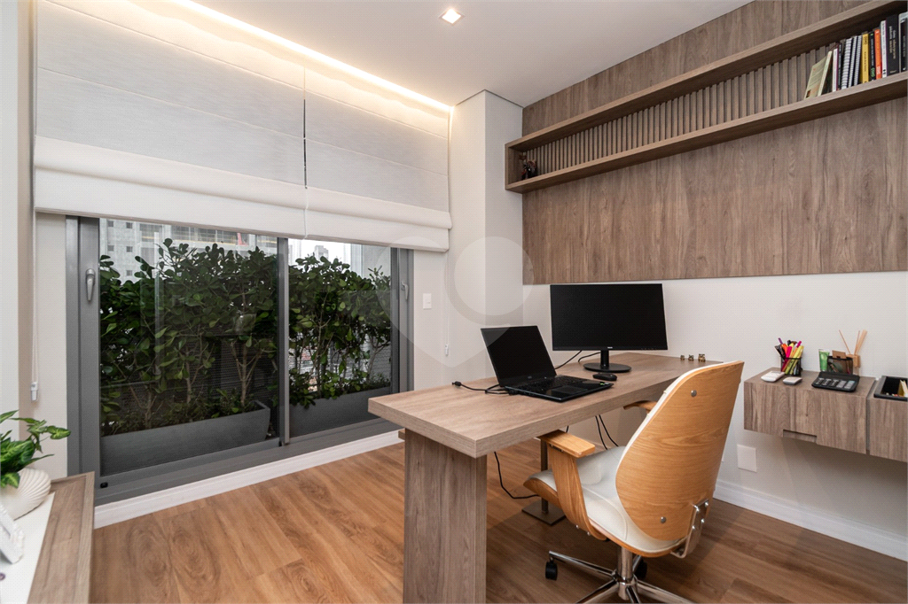 APARTAMENTO PORTEIRA FECHADA EM CONDOMÍNIO CLUBE ESPETACULAR COM 197 M² 3 SUÍTES 3 VAGAS NO BROOKLIN