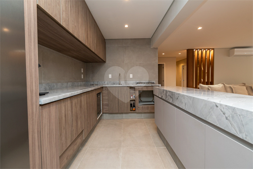 APARTAMENTO PORTEIRA FECHADA EM CONDOMÍNIO CLUBE ESPETACULAR COM 197 M² 3 SUÍTES 3 VAGAS NO BROOKLIN