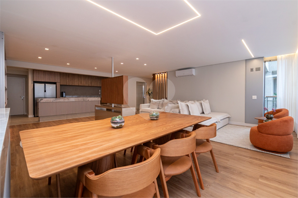 APARTAMENTO PORTEIRA FECHADA EM CONDOMÍNIO CLUBE ESPETACULAR COM 197 M² 3 SUÍTES 3 VAGAS NO BROOKLIN