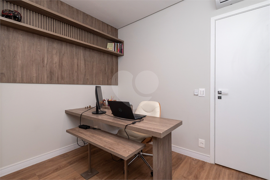 APARTAMENTO PORTEIRA FECHADA EM CONDOMÍNIO CLUBE ESPETACULAR COM 197 M² 3 SUÍTES 3 VAGAS NO BROOKLIN