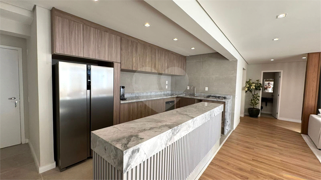 APARTAMENTO PORTEIRA FECHADA EM CONDOMÍNIO CLUBE ESPETACULAR COM 197 M² 3 SUÍTES 3 VAGAS NO BROOKLIN