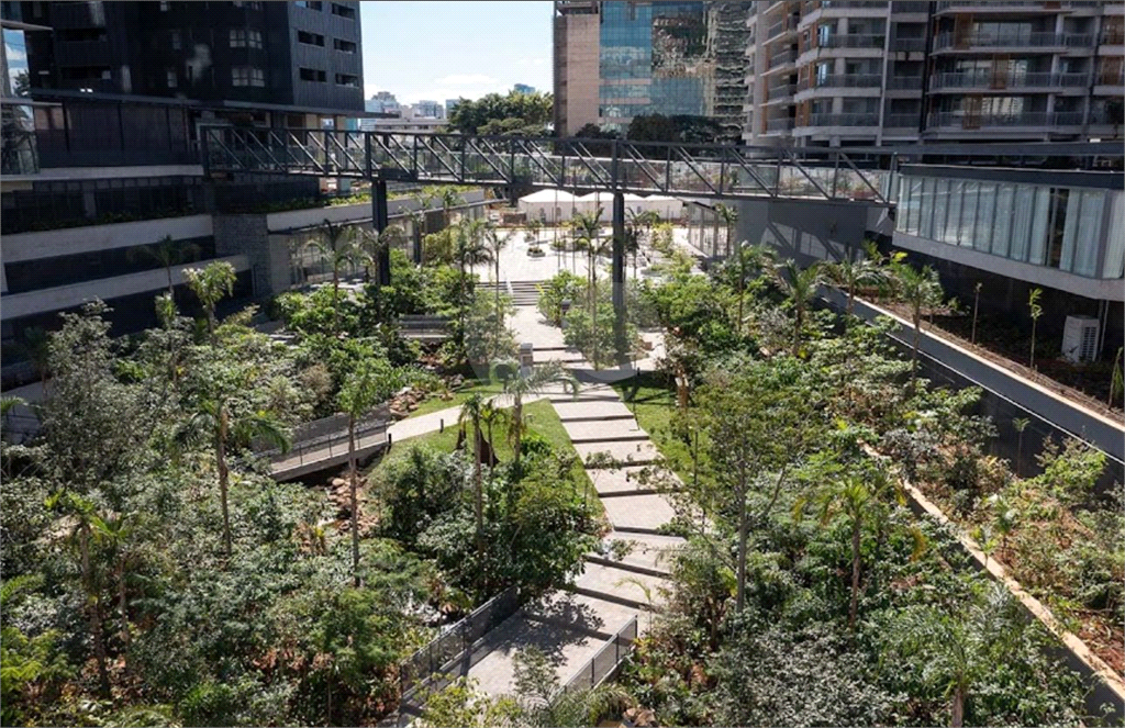 APARTAMENTO PORTEIRA FECHADA EM CONDOMÍNIO CLUBE ESPETACULAR COM 197 M² 3 SUÍTES 3 VAGAS NO BROOKLIN