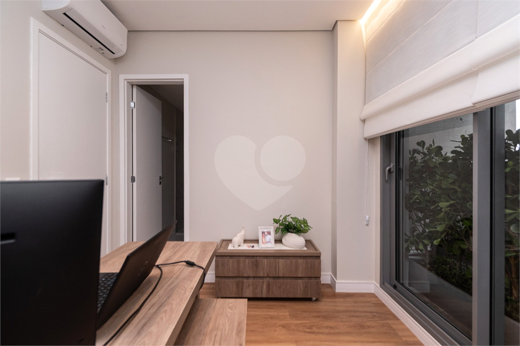 APARTAMENTO PORTEIRA FECHADA EM CONDOMÍNIO CLUBE ESPETACULAR COM 197 M² 3 SUÍTES 3 VAGAS NO BROOKLIN