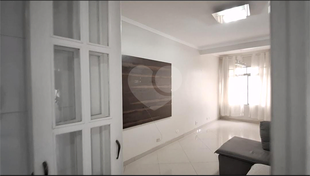Apartamento à venda com 2 quartos, 77m² - Foto 9