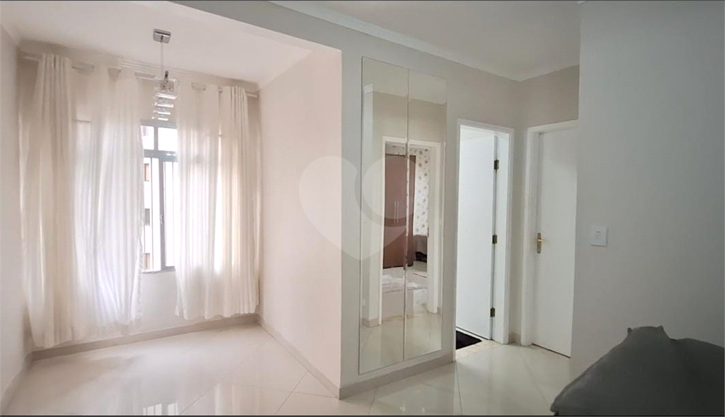 Apartamento à venda com 2 quartos, 77m² - Foto 7