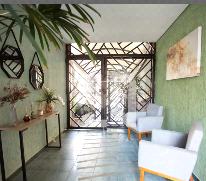 Apartamento à venda com 2 quartos, 77m² - Foto 14