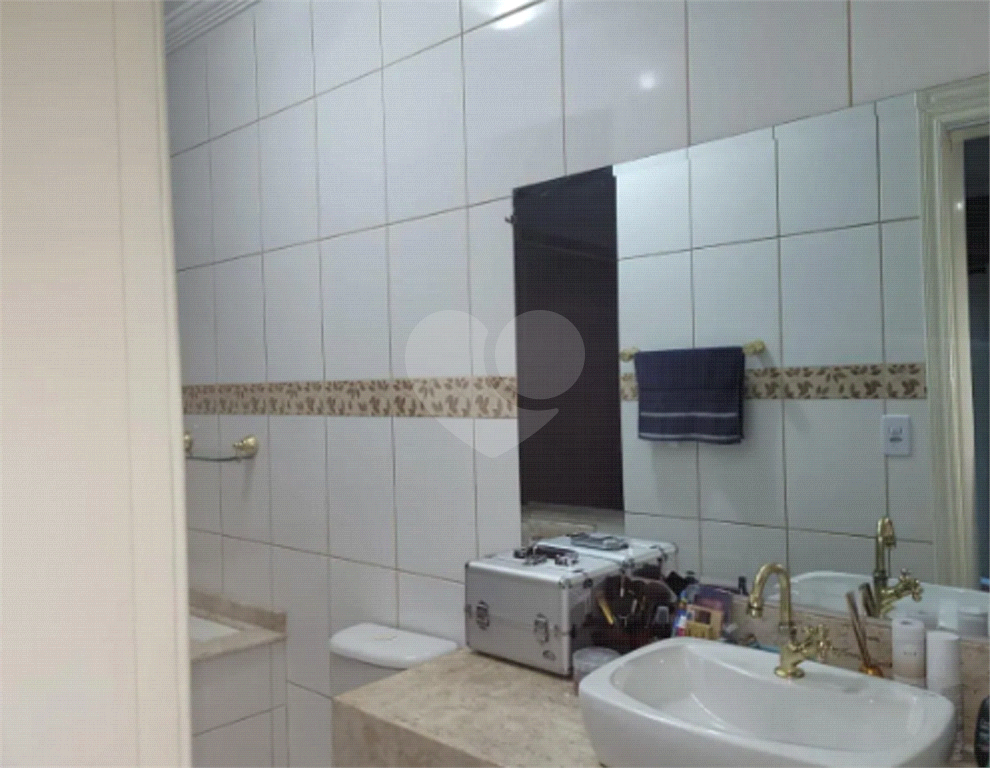 SOBRADO em VILA ITAPOAN