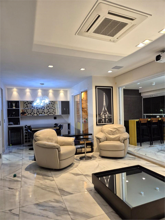 Apartamento á venda na Santa Teresinha