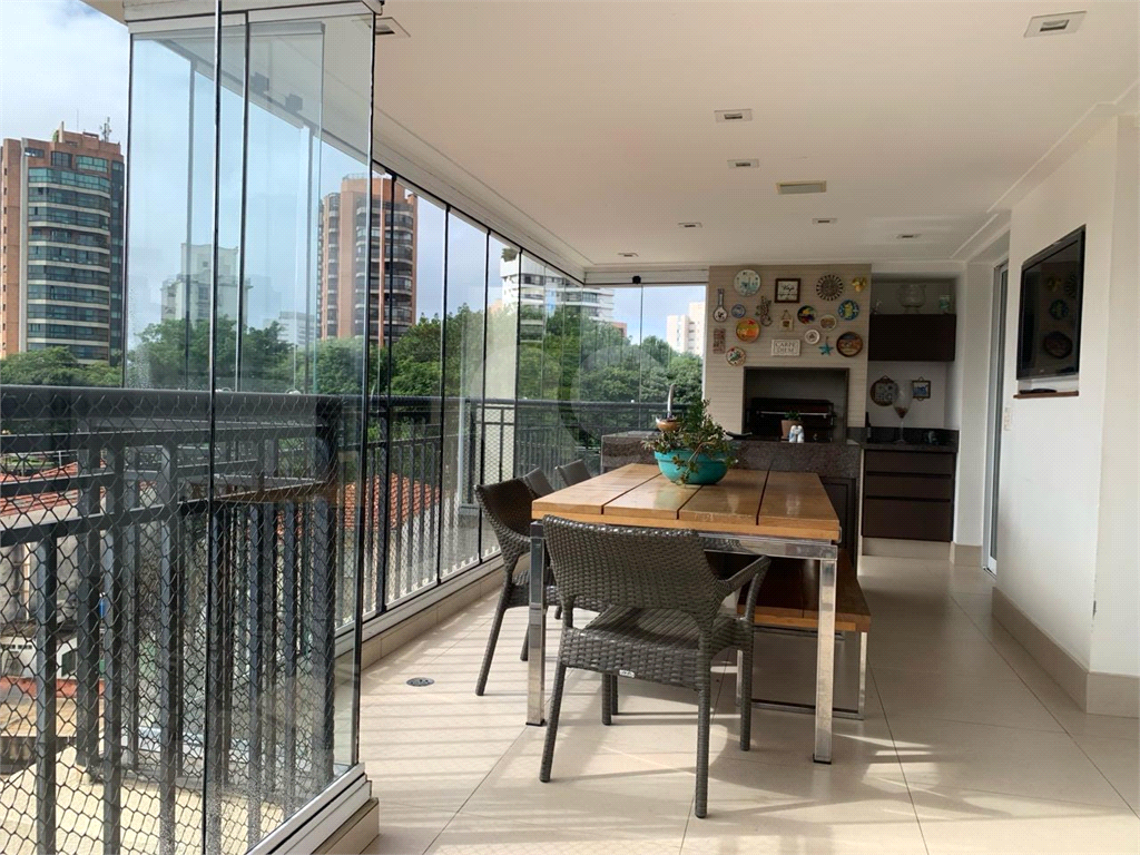 APARTAMENTO À VENDA NO PARQUE DA MOÓCA