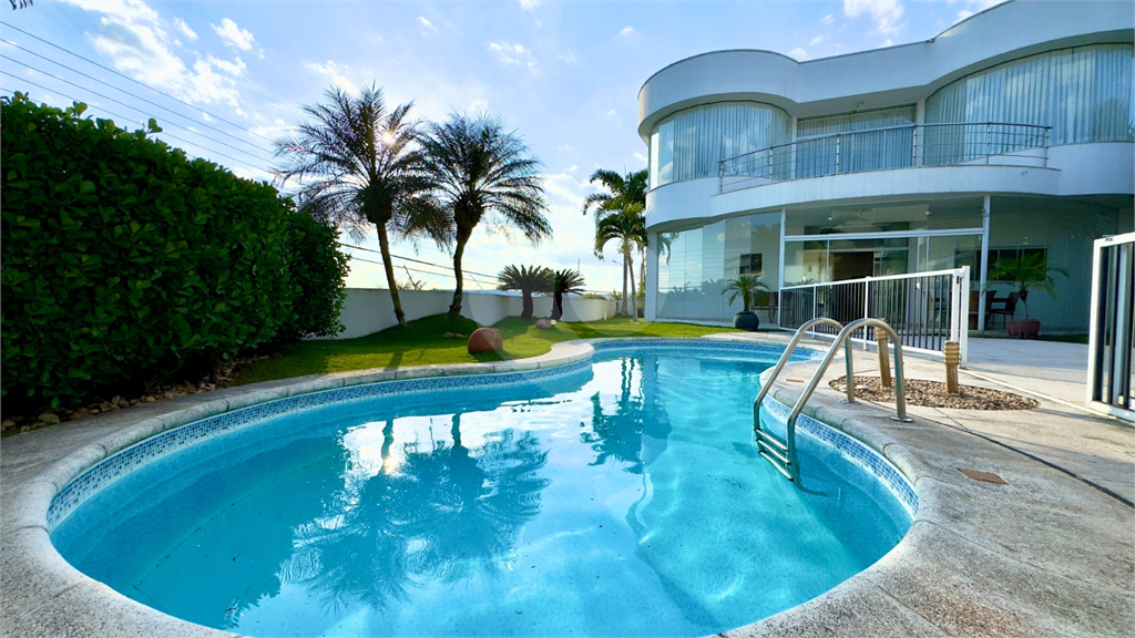 Casa, 5 quartos, 649 m² - Foto 1