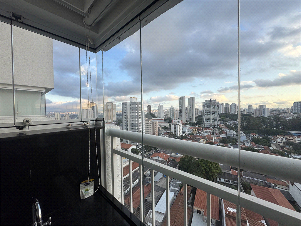 Apartamento á venda na Santa Teresinha