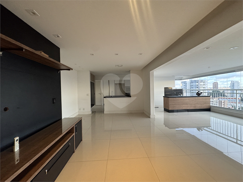 Apartamento á venda na Santa Teresinha