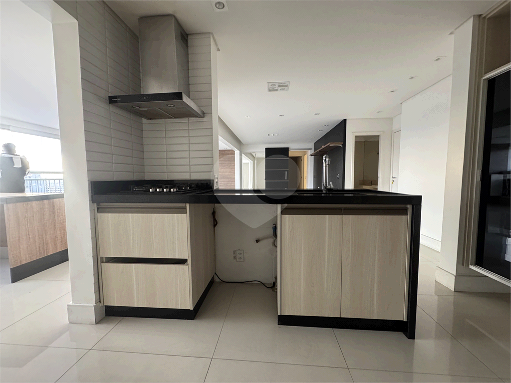 Apartamento á venda na Santa Teresinha