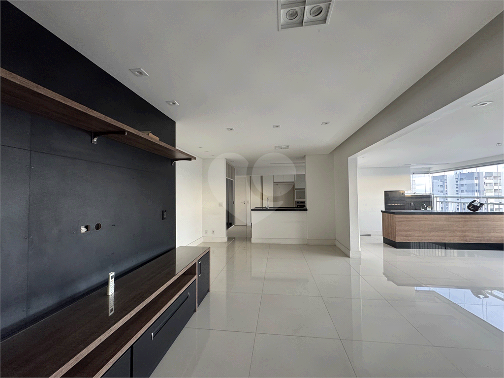 Apartamento á venda na Santa Teresinha