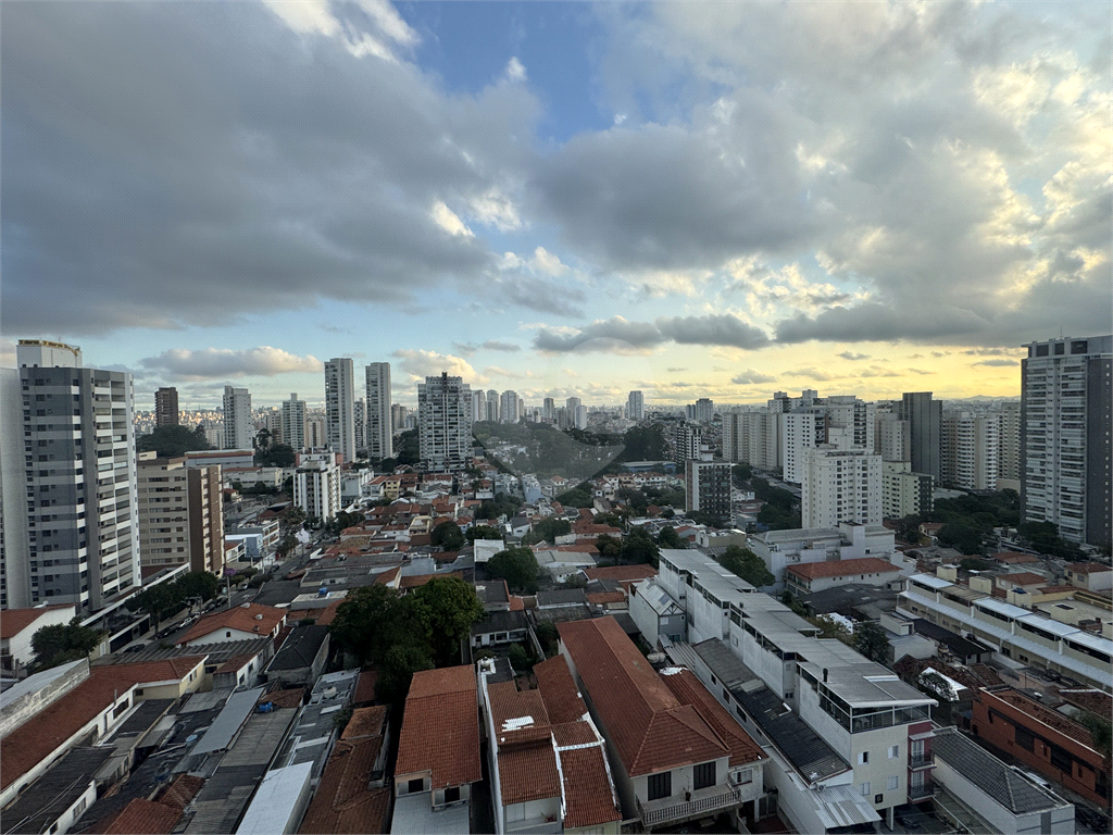 Apartamento á venda na Santa Teresinha